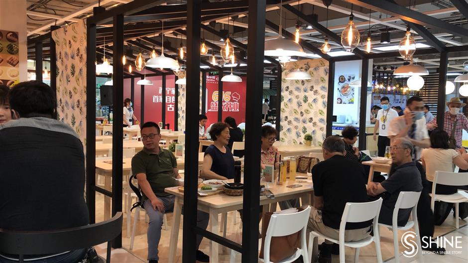 Carrefour opens first Mr Fu restaurant in Shanghai