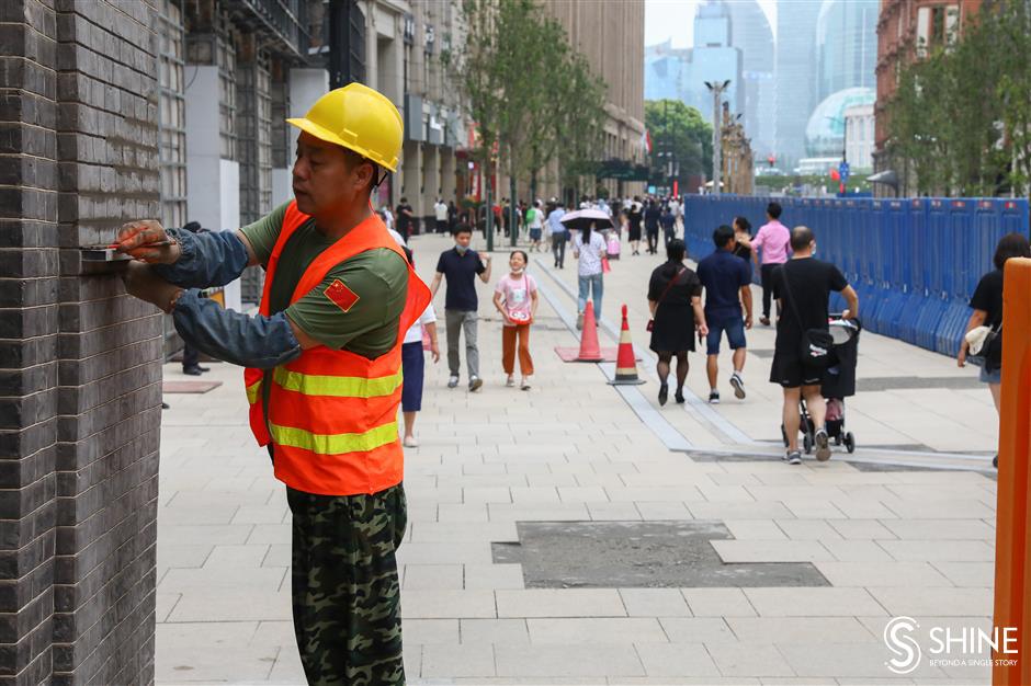 World-class shopping street nears completion