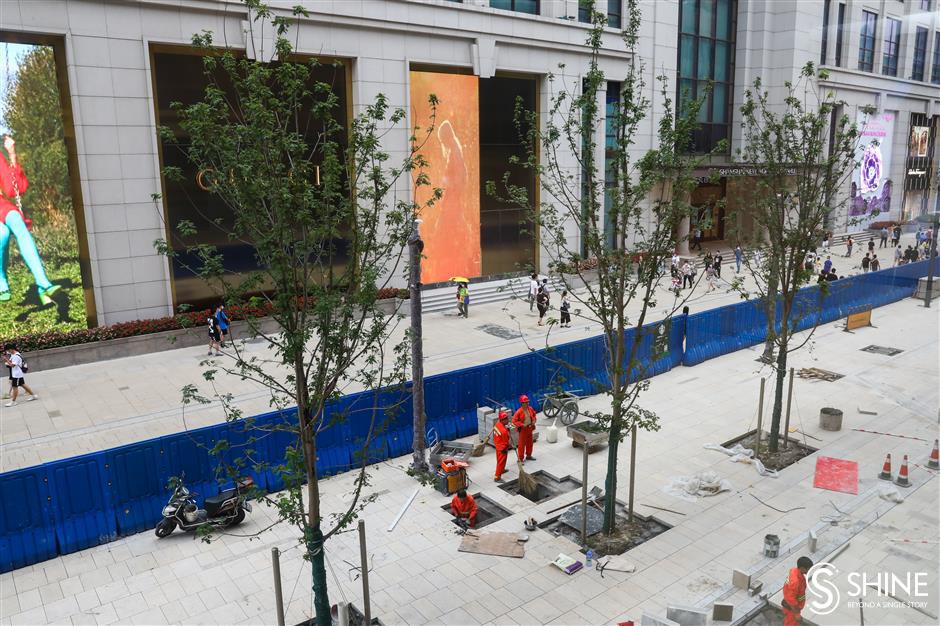 World-class shopping street nears completion