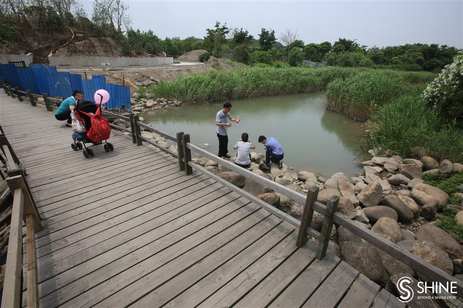 Yangtze waterfront set to open in October