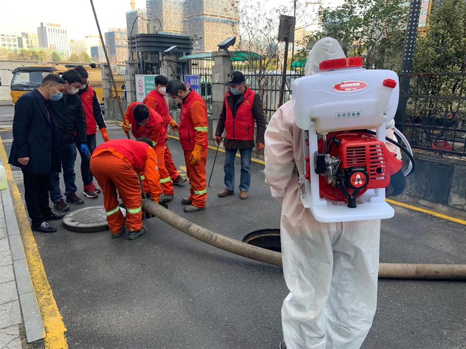 Retired plumber among Hangzhous top volunteers