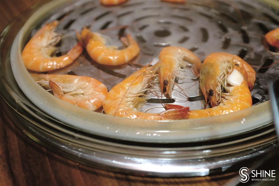 Get hooked on Ba Fangs seafood-centric steam pot