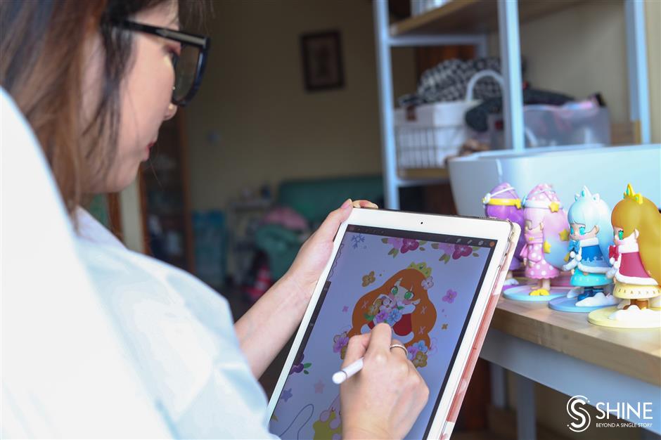 Three entrepreneurs cope with blind alleys in toy-art startup