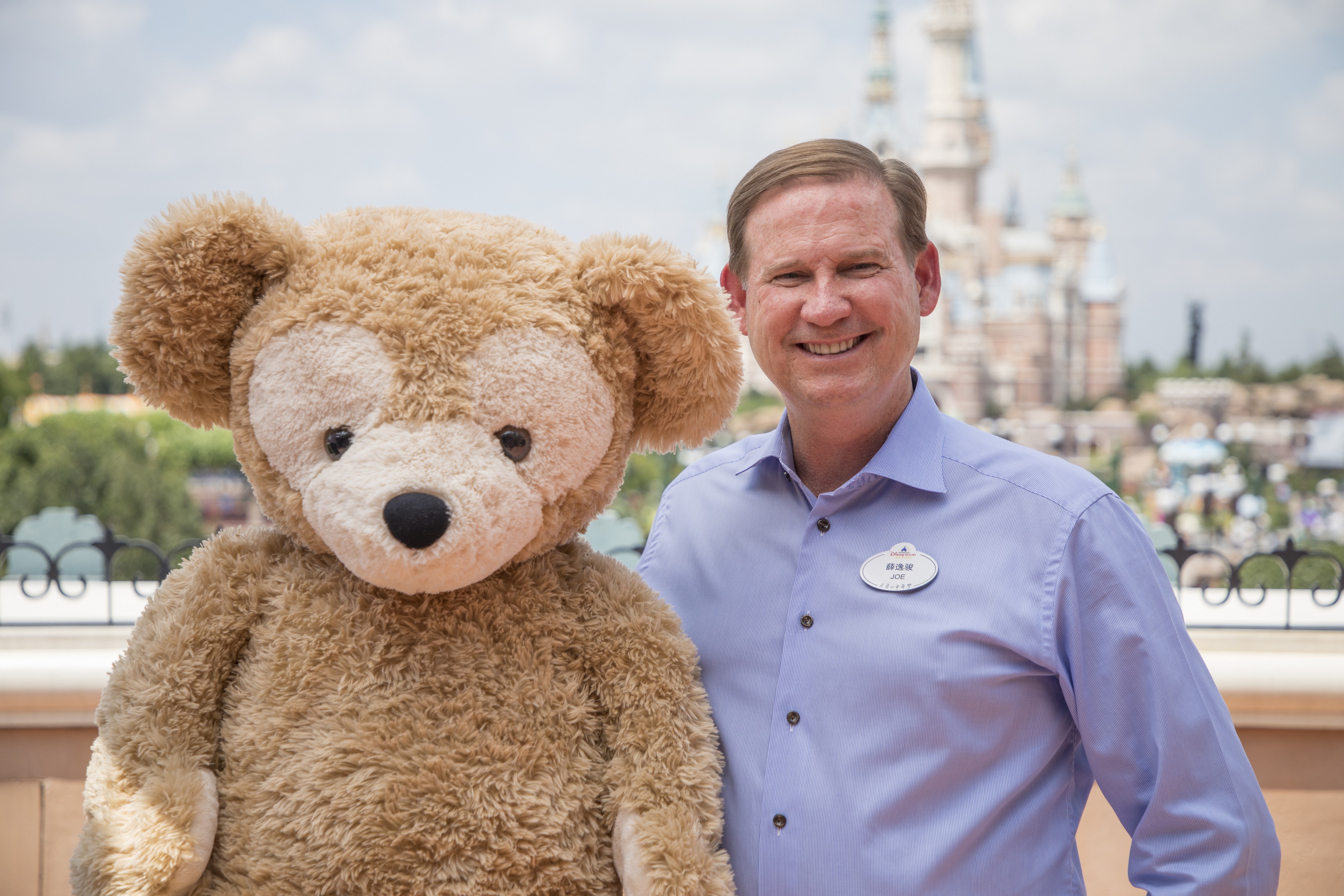 city honor for shanghai disney resort boss