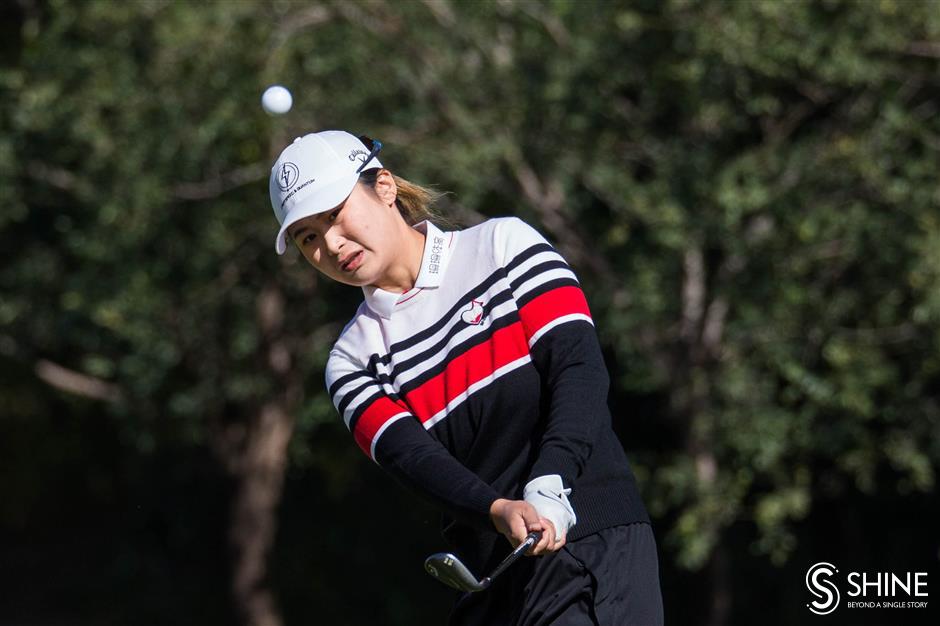 Liu Wenbo, Liu Yan shares early lead in Beijing