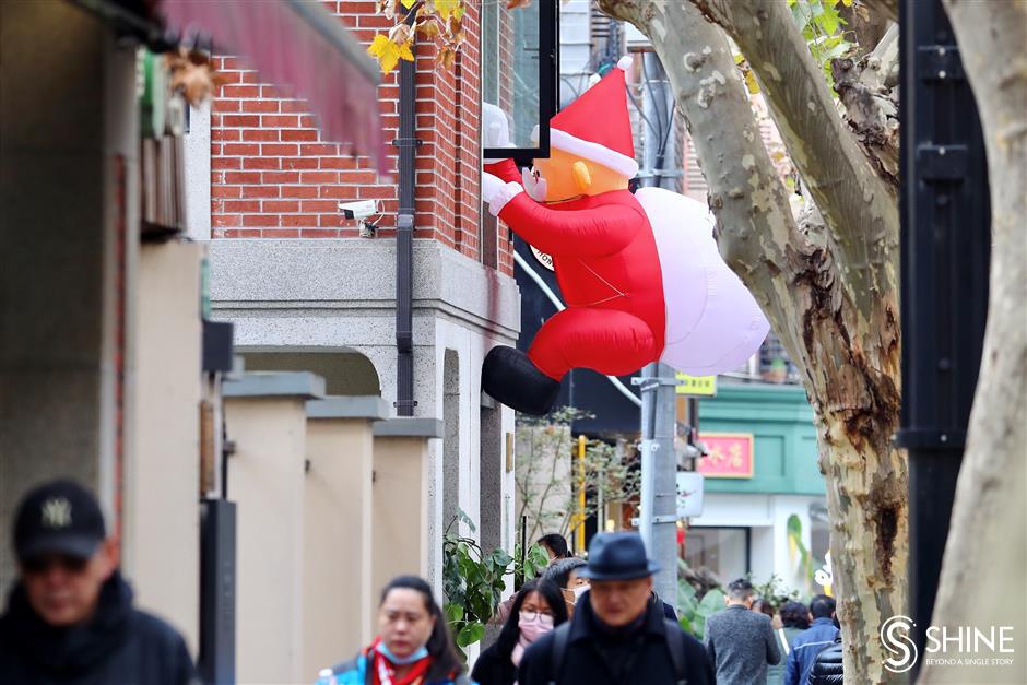 Festive move takes hold across city as Christmas approaches