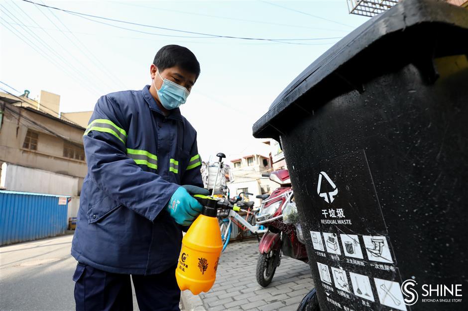 Couple who help keep the city clean relinquish holiday plans