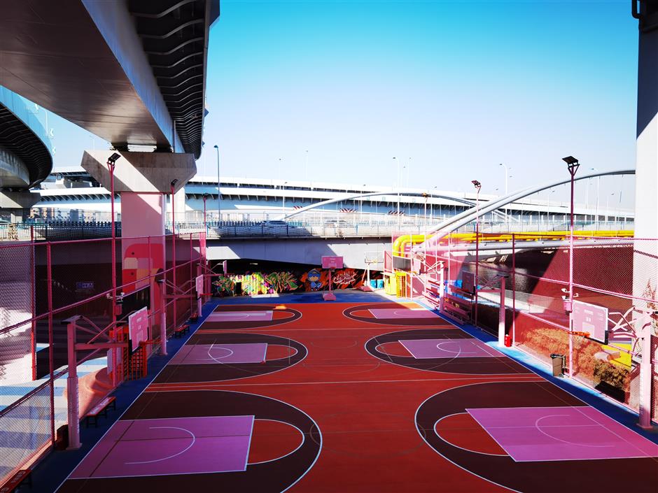 Turning negative spaces under bridges to colorful parks