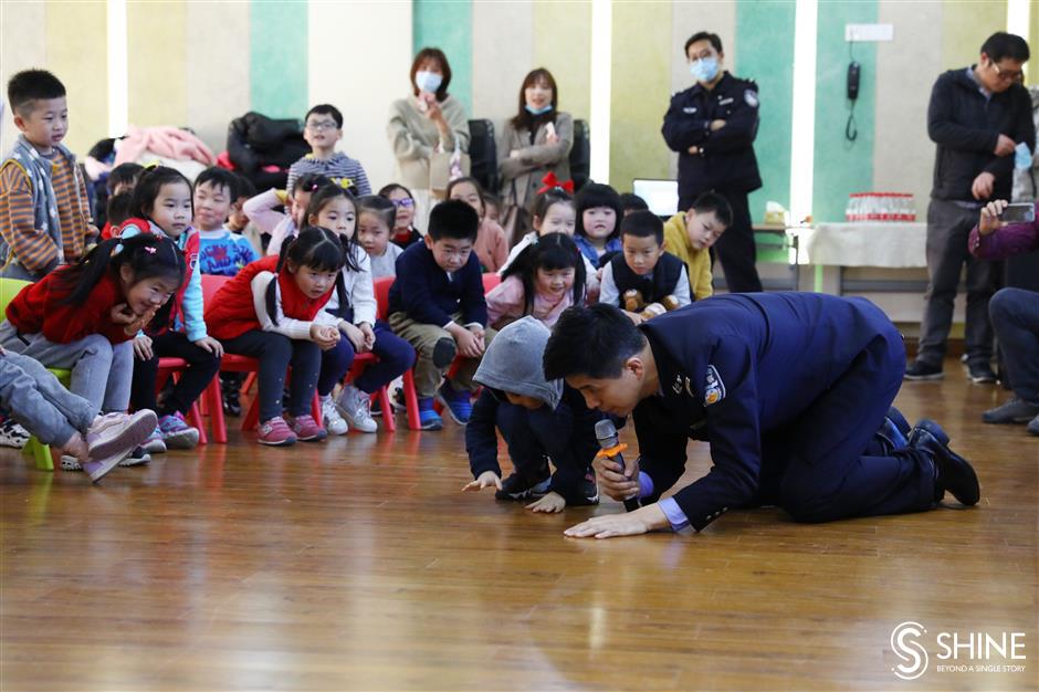 Students return to school after long winter vacation