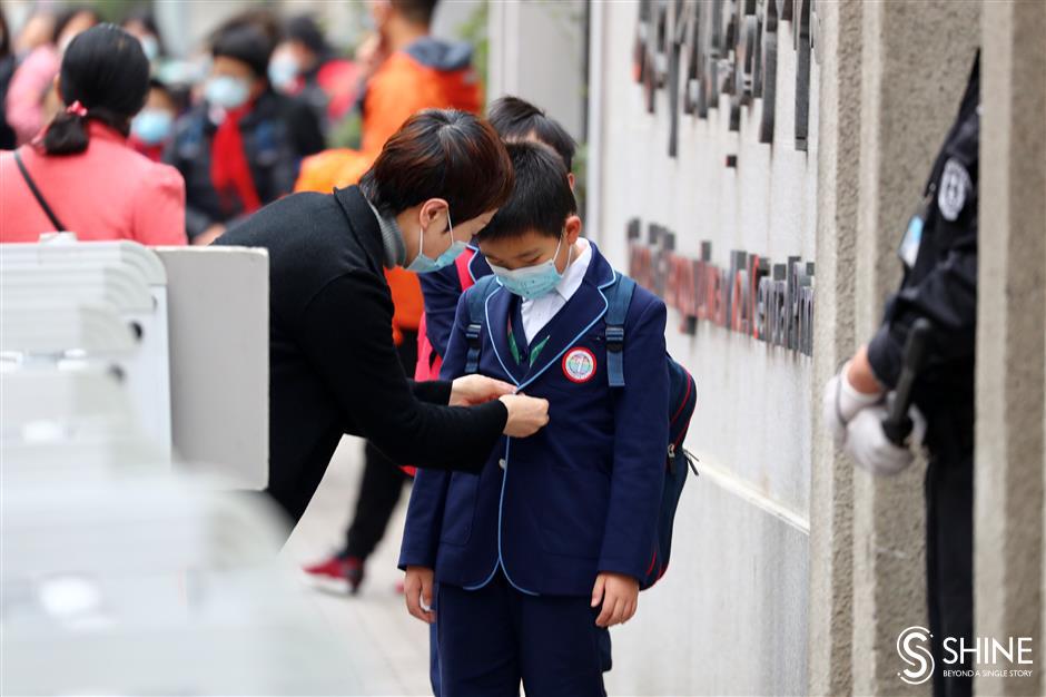 Students return to school after long winter vacation