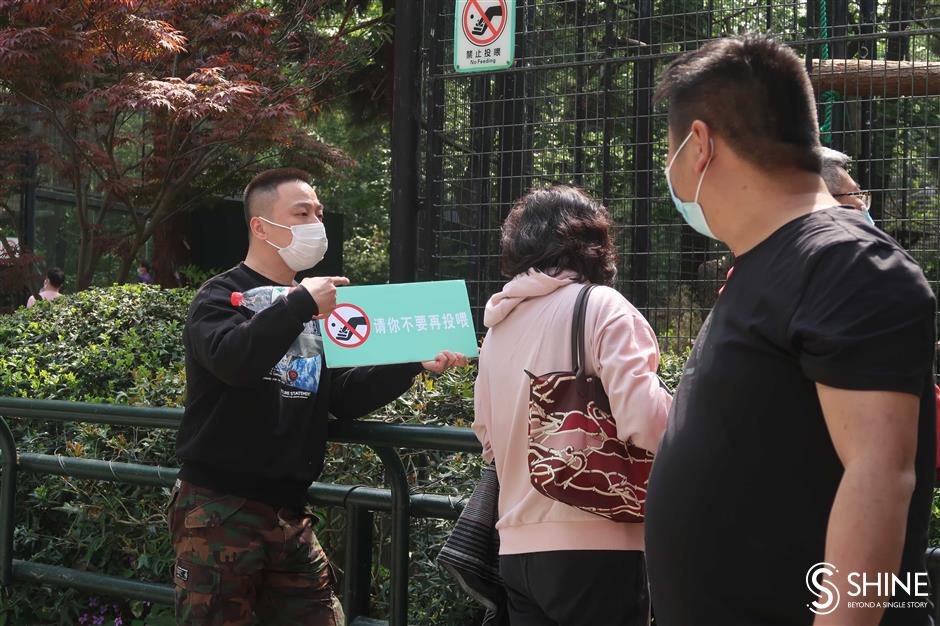 Visitors feeding the animals turns zookeepers stomachs