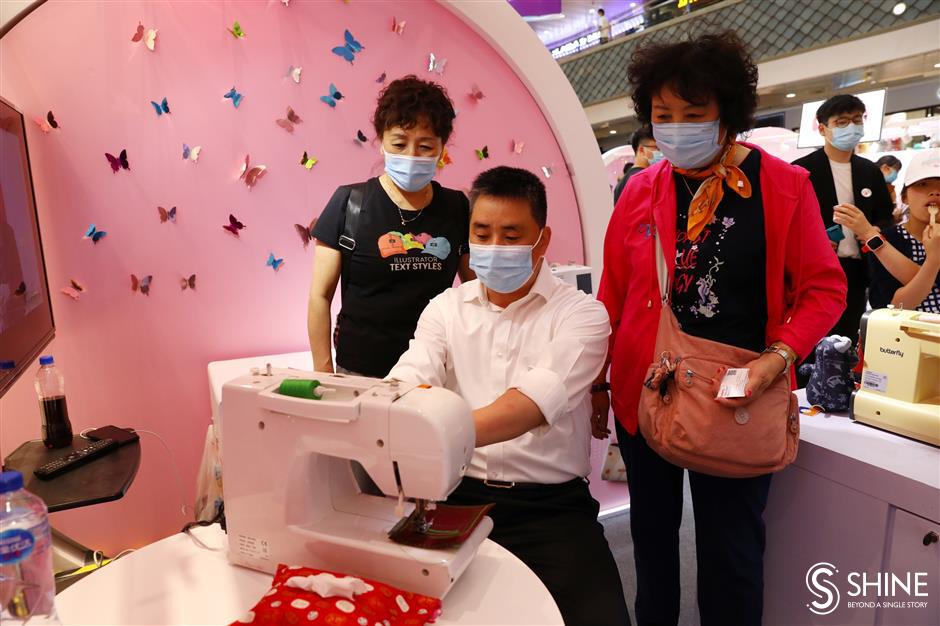 Pudong shopping festival opens with pop-up fairs