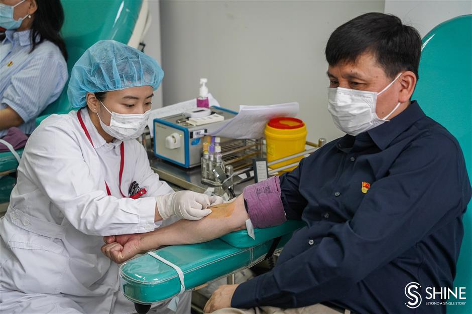 Medics step up to donate blood on World Blood Donor Day