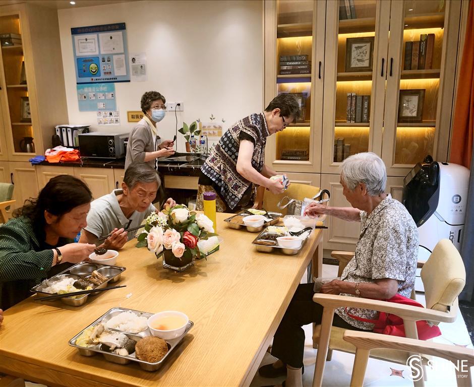 Using technology to help seniors enjoy their golden years