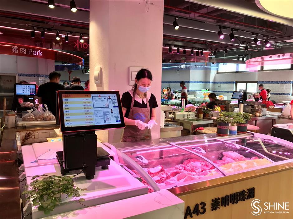 'Smart' wet market embraces digital intelligence