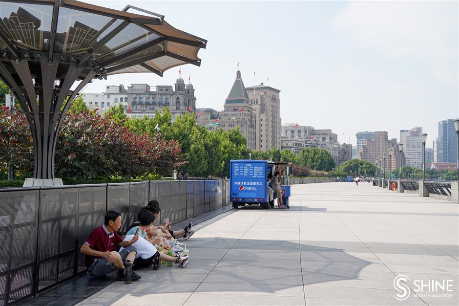 Shanghai sizzles under <i>xiaoshu</i> summer sun as mercury hits 37