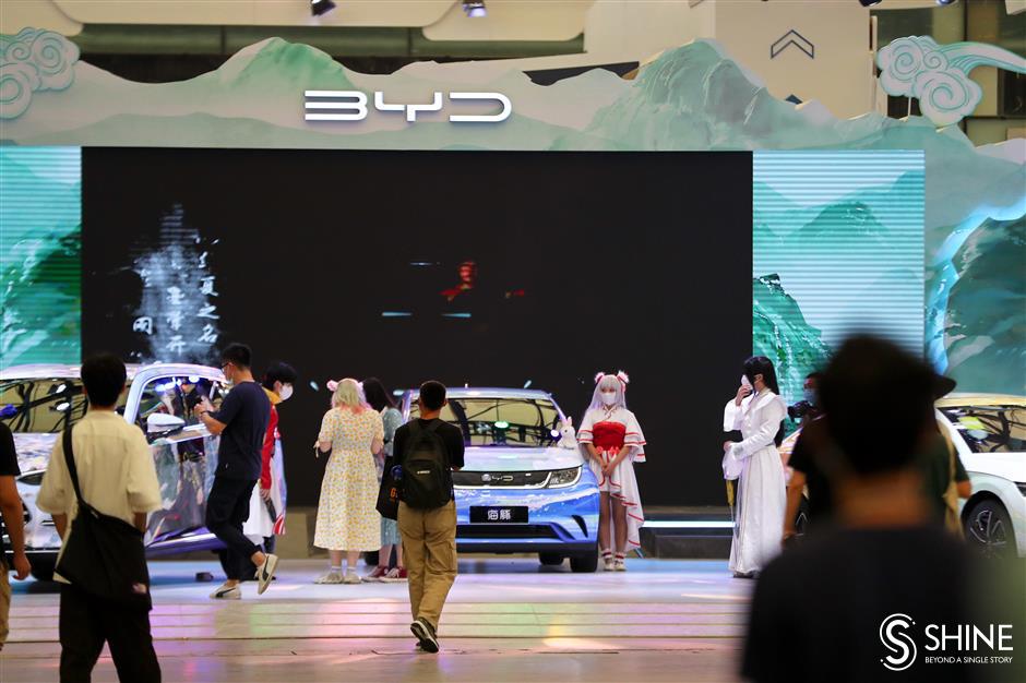 Car brands woo young buyers at ChinaJoy game fair