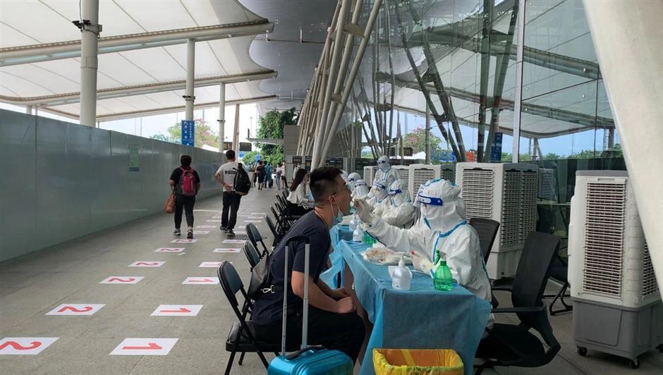 Pudong airport passengers subject to nucleic acid tests on arrival in Guangzhou