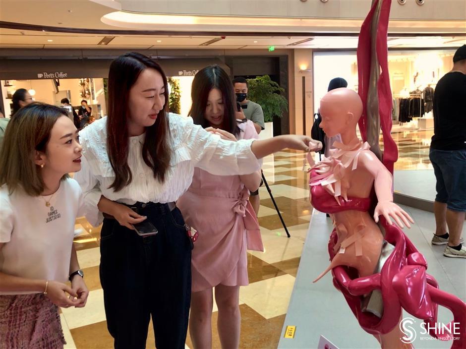 Mall hosts woman-themed activities in Shanghai