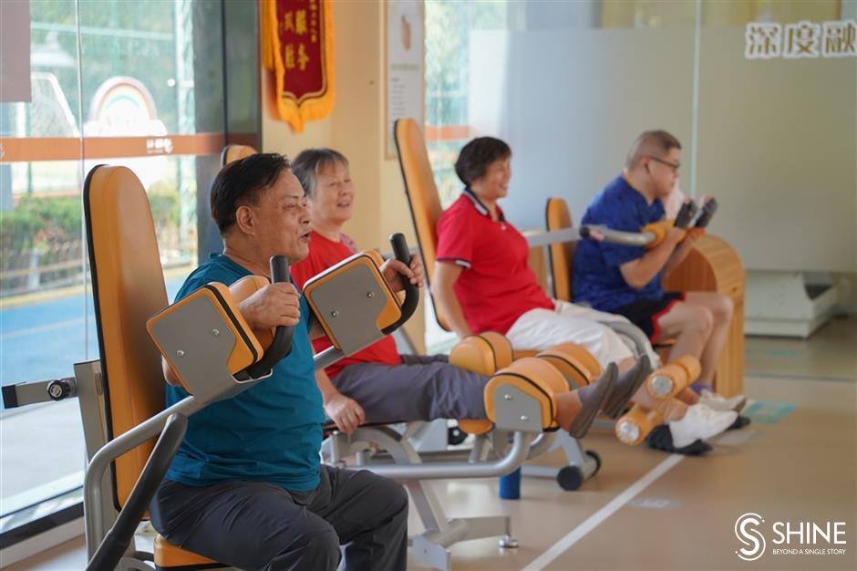 Gyms for seniors keep the aging population in shape