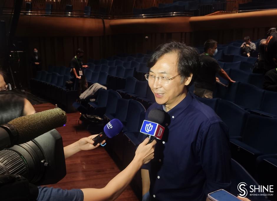 History of archival protection told in an original musical