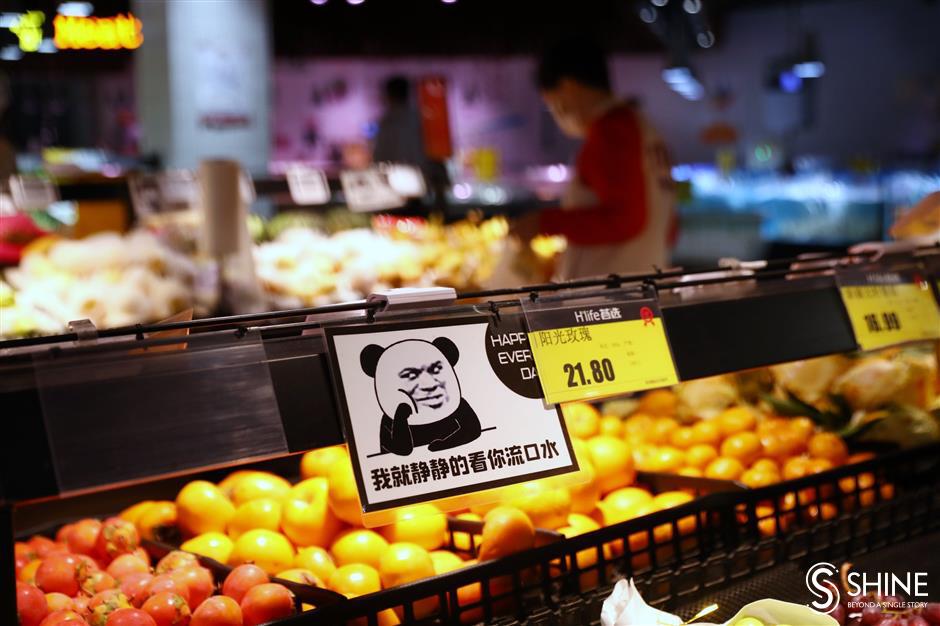 Fruits in wet market 'talk' to shoppers in memes