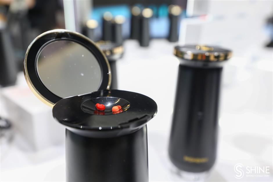 Beauty companies showcase latest products featuring sustainable development and technological innovation