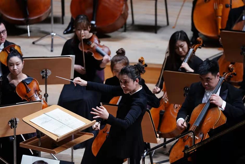 Chinese female conductor reflects on strides in opera