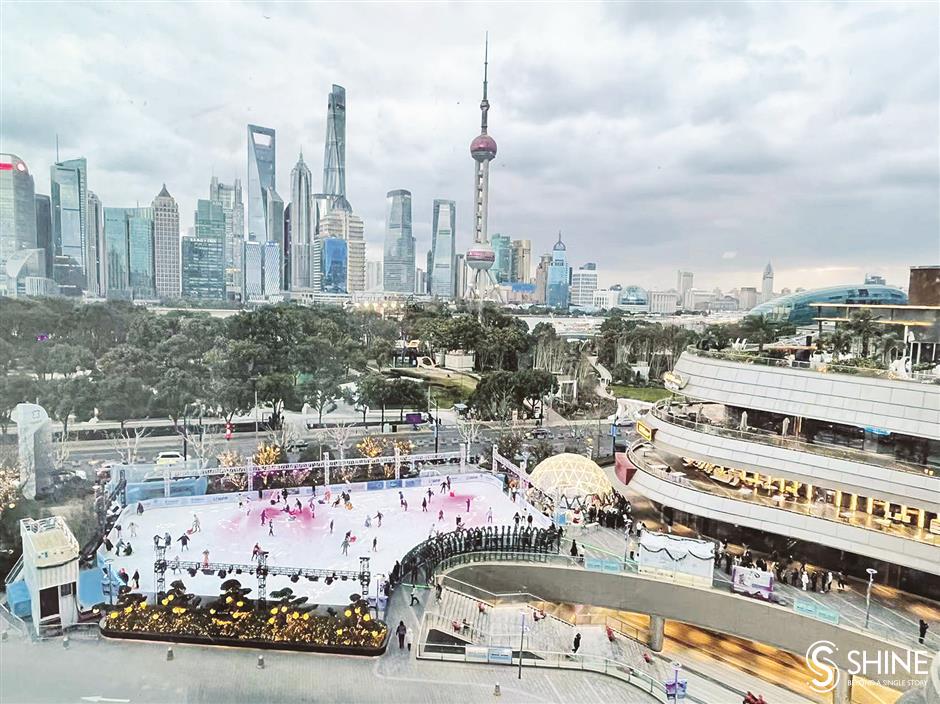 Check out the largest outdoor ice-skating rink in Shanghai