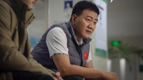 Veteran actor lauded for father-coach role