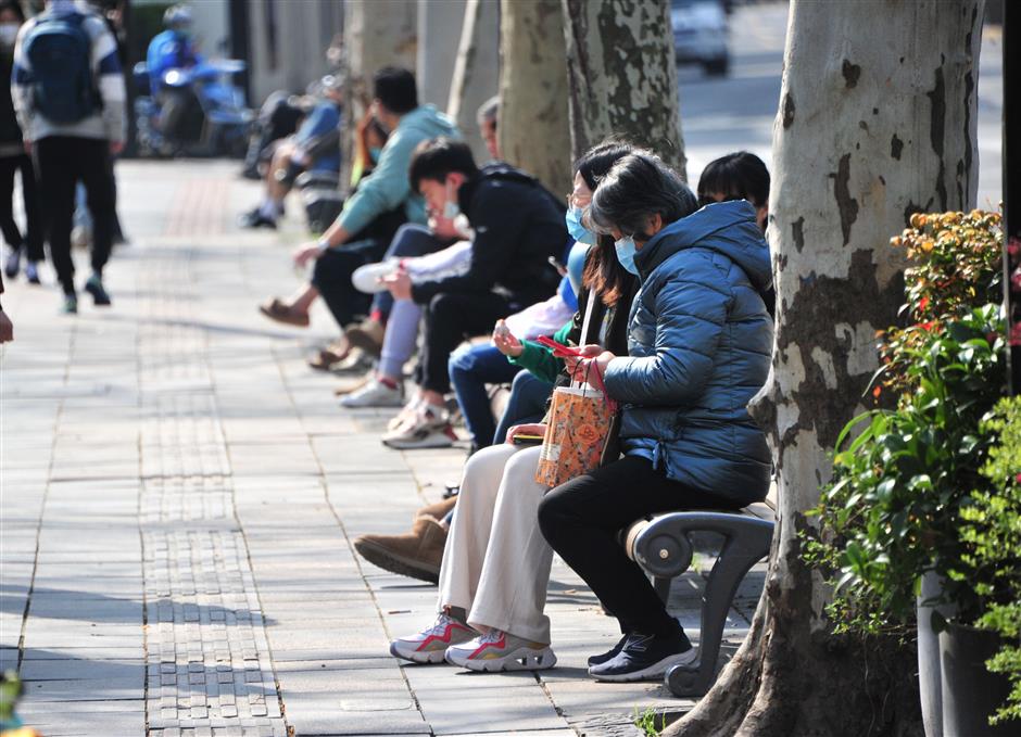 Expert: Shanghai pandemic turning point round the corner