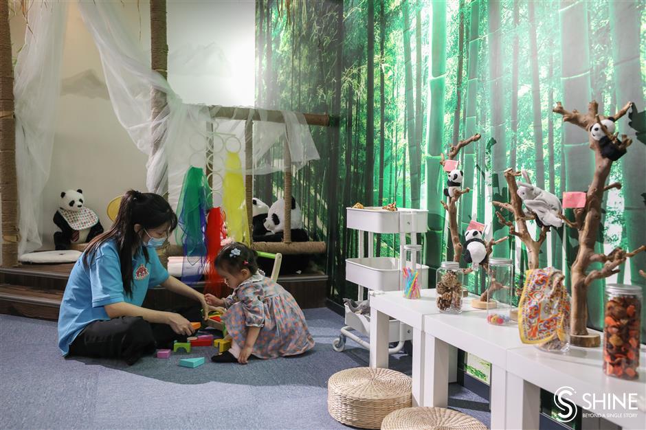 Shanghai 'Baby Houses' offer daycare solutions to parents and grandparents