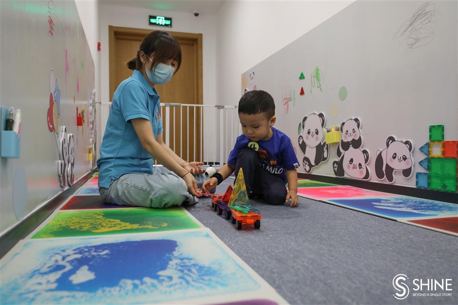 Shanghai 'Baby Houses' offer daycare solutions to parents and grandparents