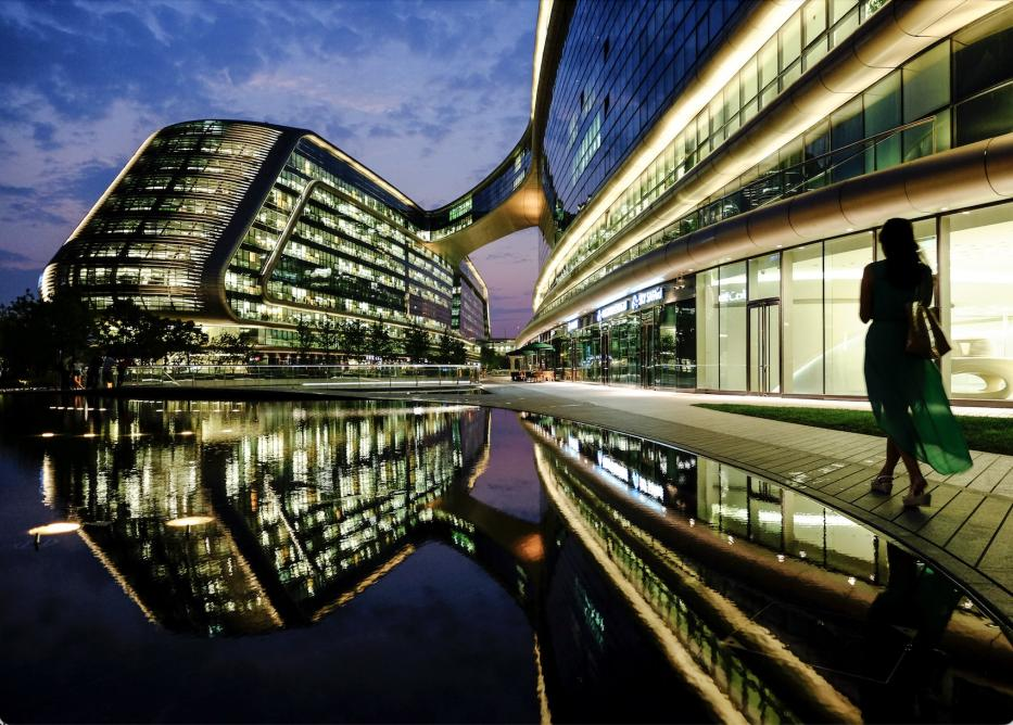 expats-visual-exhibition-showcases-charm-of-changning-shine-news