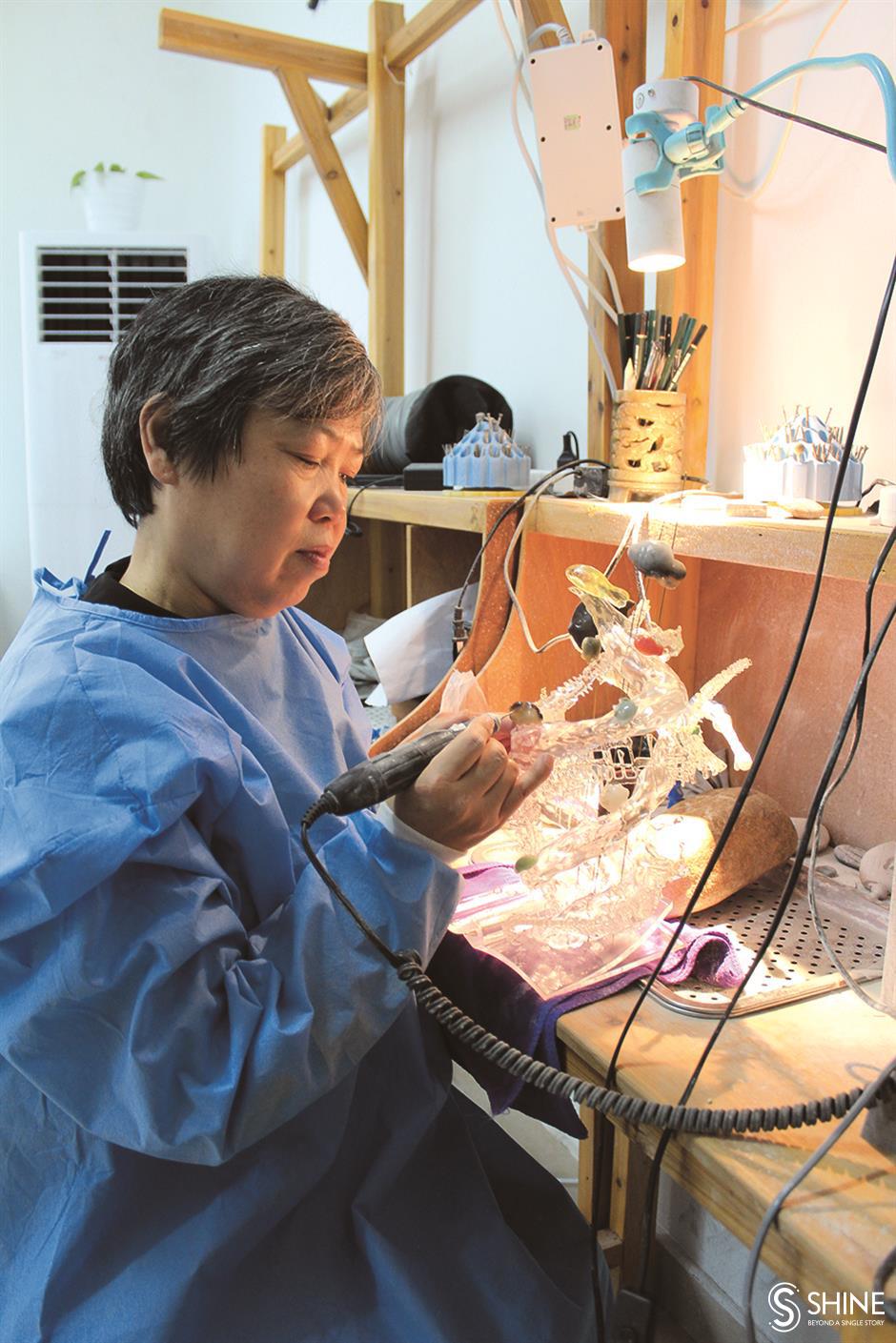 Finding skill training and confidence in ancient Shanghai-style jade carving