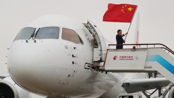 Self-developed C919 arrives at China Eastern headquarters - Vimarsana News