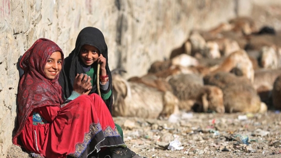 UN committed to delivery of humanitarian aid in Afghanistan: envoy ...