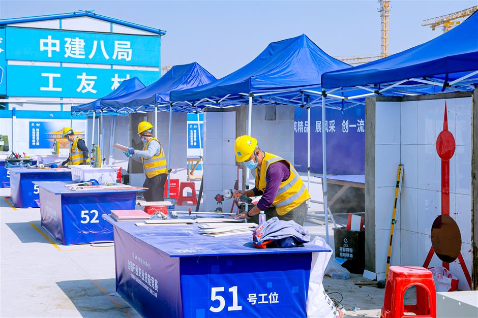 Skills competition for top construction workers across China