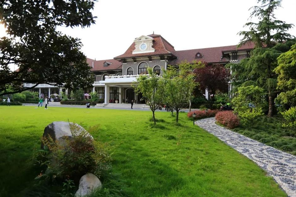 建筑可阅读:"永不拓宽"的南昌路,新老交错间涌现别样"海派烟火"