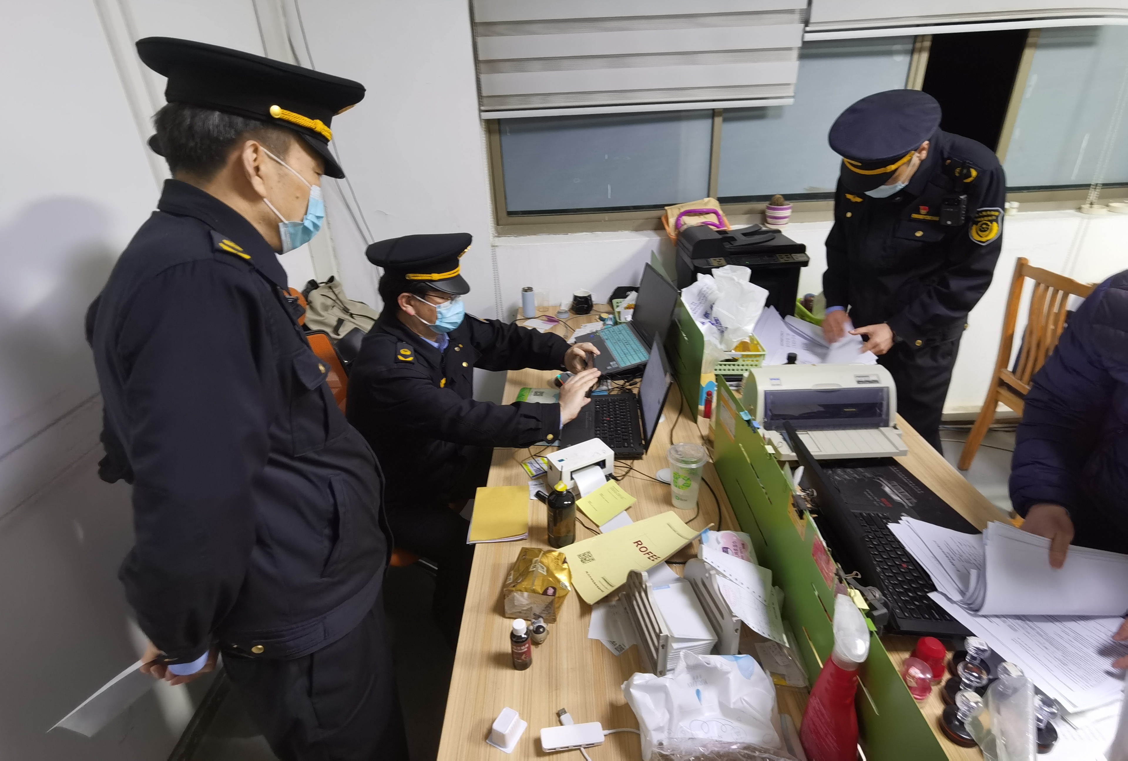 tv-program-bares-illegal-flavoring-essence-in-fake-thai-rice-shine-news