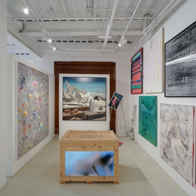 'Wild Grass' reveals contemporary art's vitality