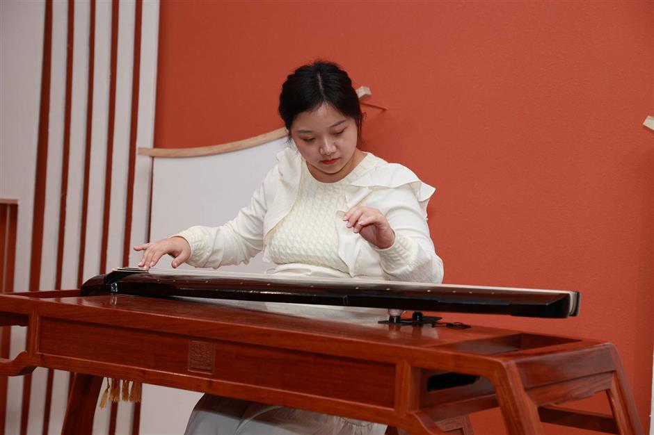 Guqin hall is in tune with past and future