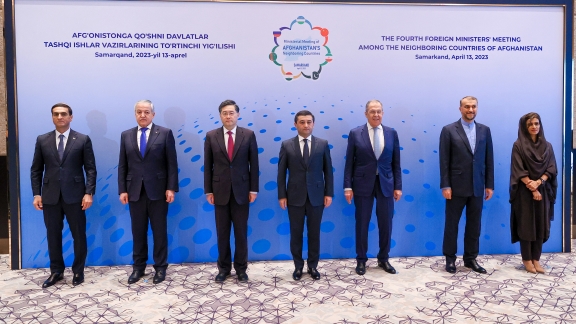 Chinese FM attends 4th foreign ministers' meeting of Afghanistan's neighboring countries - Vimarsana News