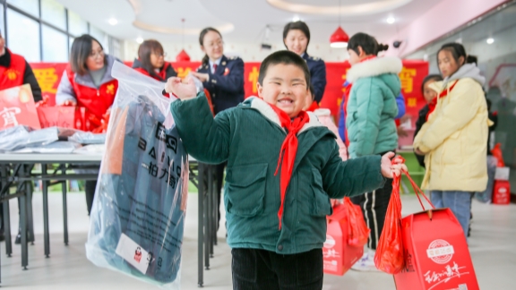 China To Waive Over 2 3 Bln Yuan In Student Loan Interest In 2023 