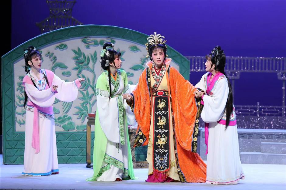 Performances in memory of Yueju Opera artist