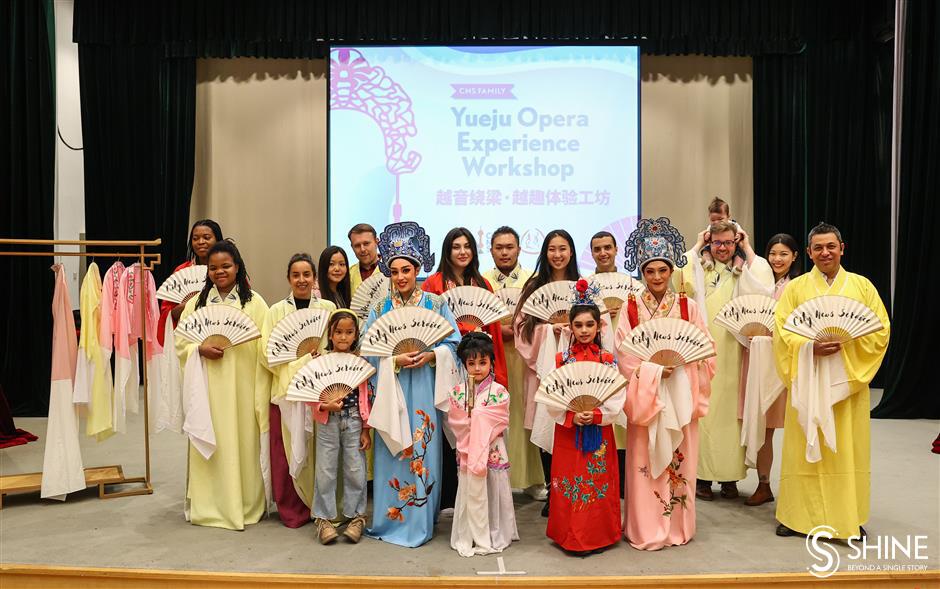 Yueju Opera comes to life for Shanghai expats in City News Service workshop