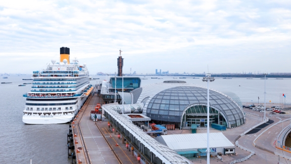 Cruise ship resumes sailing from Shanghai port - Vimarsana News