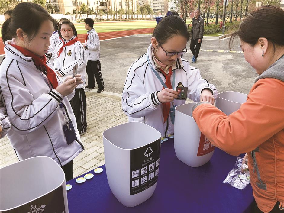 Garbage sorting becomes a habit for Hongkou residents after Xi's visit