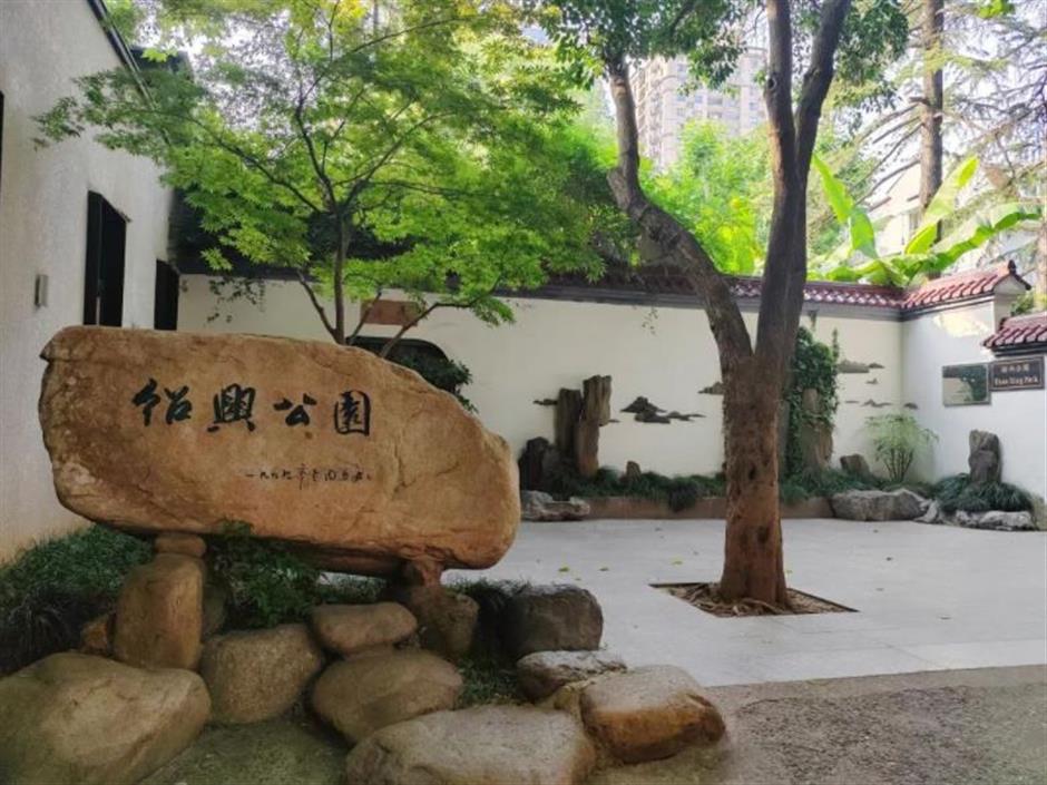 用一场多巴胺展,开启这条小马路的夏天