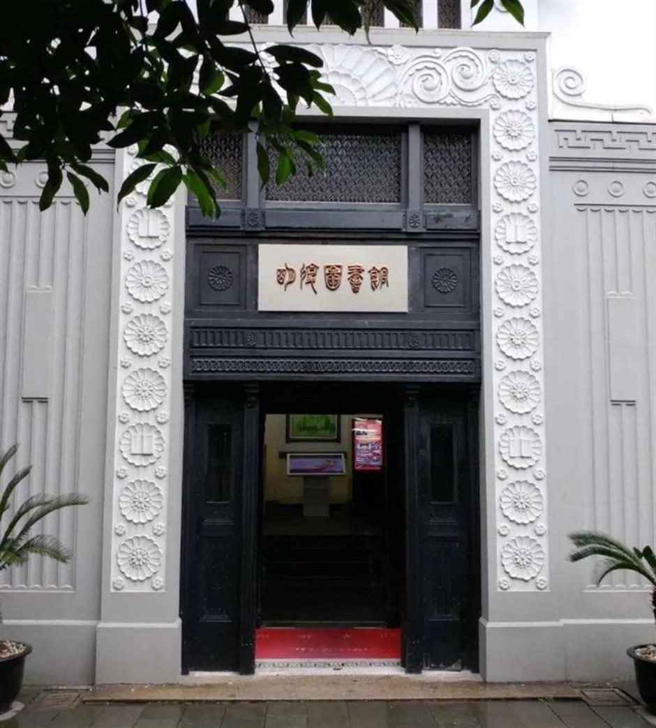 用一场多巴胺展,开启这条小马路的夏天